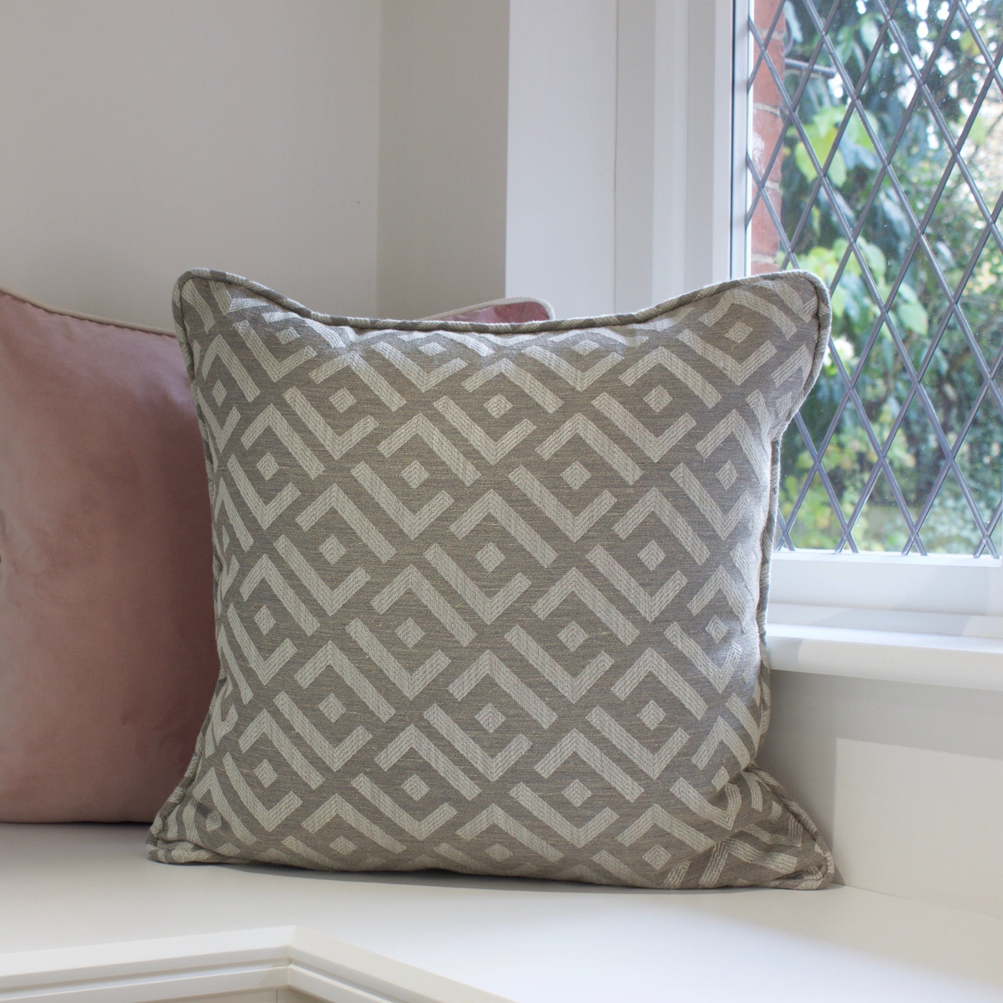 NEW! Trellis With Fringe & Trellis Self-Piped DUO
